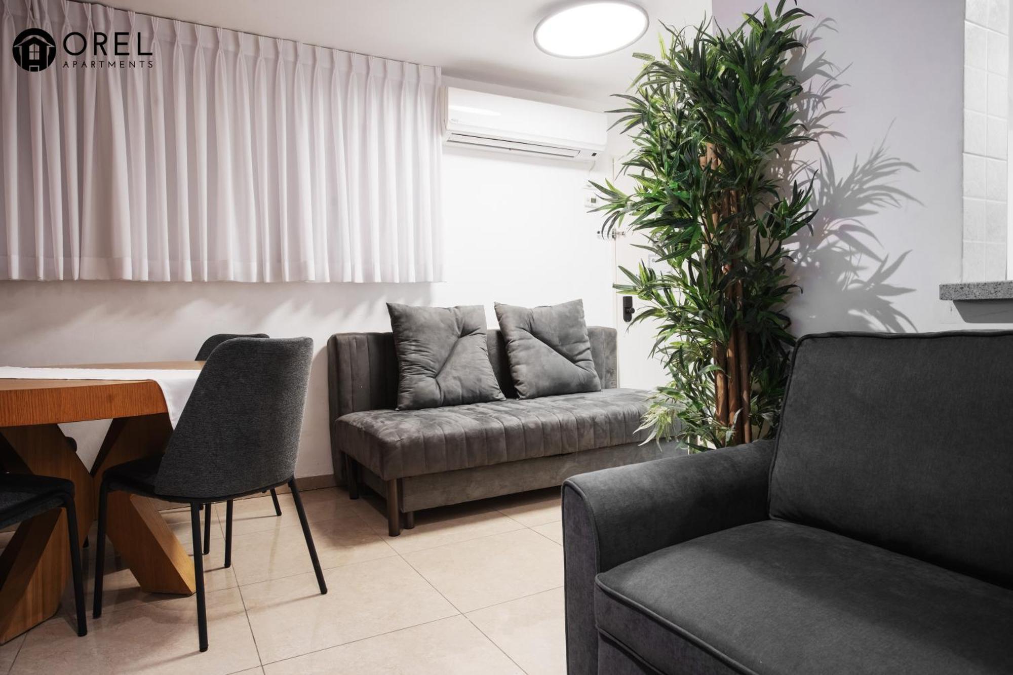 Orel'S Ground Floor Apartment Ейлат Екстериор снимка